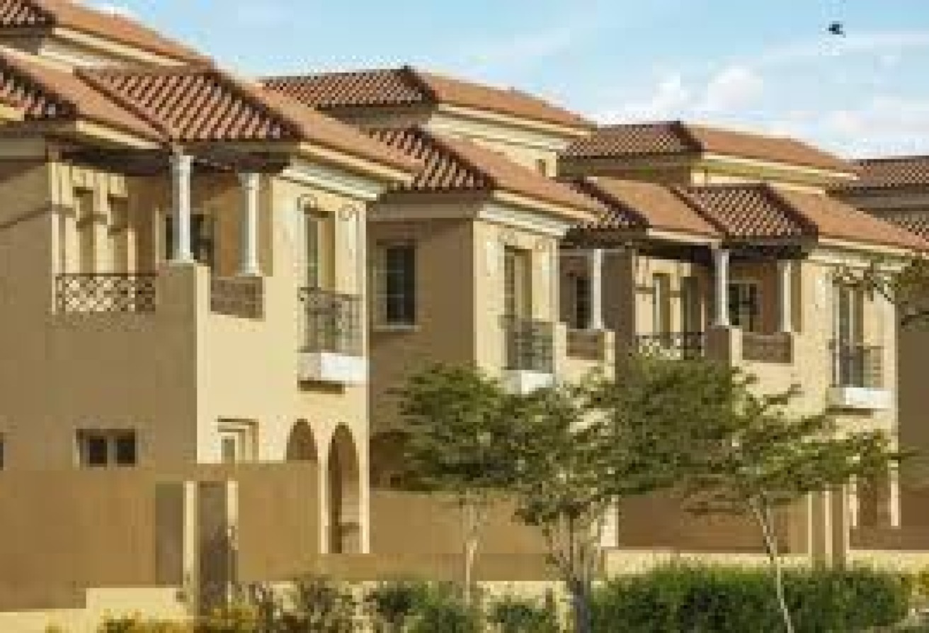 Townhouse ForSale Corner In Hyde Park PrimeLocated
