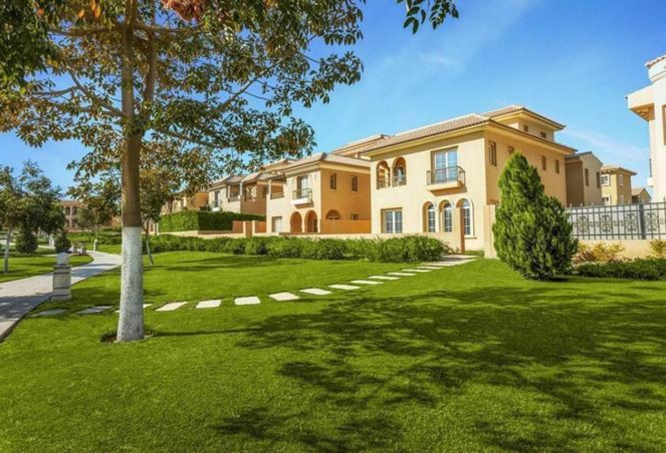 Townhouse ForSale Corner In Hyde Park PrimeLocated thumbnail