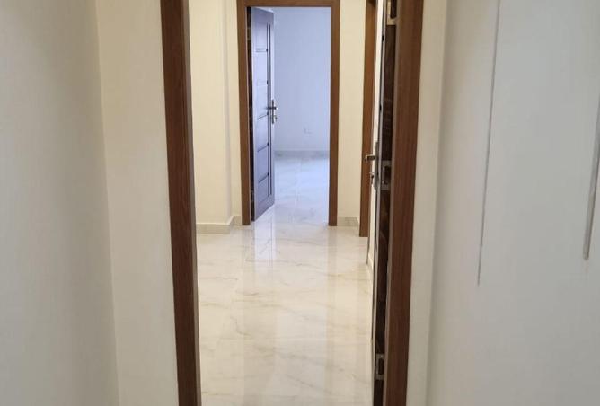 76518138 - Property Image 2