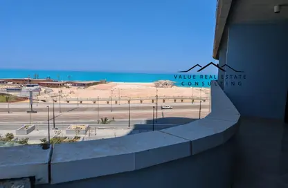 Apartment - 1 Bedroom - 2 Bathrooms for sale in North Edge Towers - New Alamein City - Al Alamein - North Coast