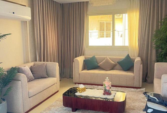 66430958 - Property Image 2