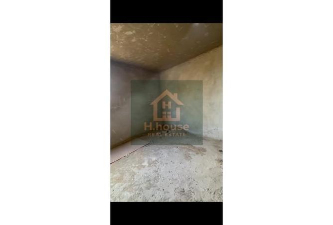 8648107 - Property Image 3