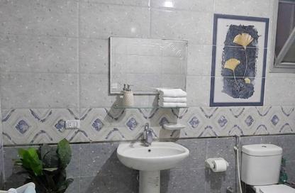 Apartment - 3 Bedrooms - 2 Bathrooms for sale in Zaki Hassan St. - 1st Zone - Nasr City - Cairo Apartment - 3 Bedrooms - 2 Bathrooms for sale in Zaki Hassan St. - 1st Zone - Nasr City - Cairo