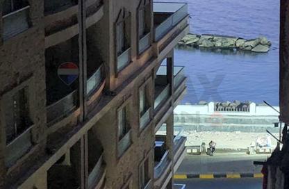 Apartment - 3 Bedrooms - 2 Bathrooms for rent in El Montazah - Hay Than El Montazah - Alexandria