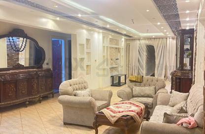 شقة - 4 - 3 للبيع في طريق الجيش - كامب شيزار - حي وسط - الاسكندرية