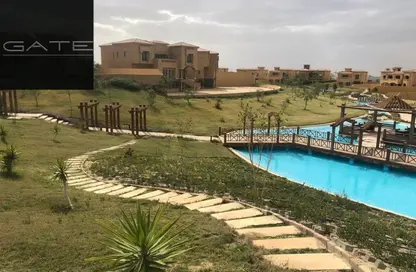 منزل مزدوج - 4 غرف نوم - 4 حمامات للبيع في رويال ميدوز - كمبوندات الشيخ زايد - الشيخ زايد - الجيزة