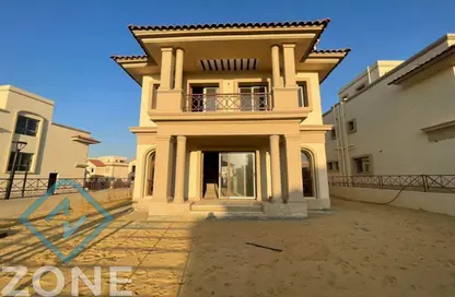 فيلا - 3 غرف نوم - 3 حمامات للبيع في پريڤادو - مدينتي - القاهرة