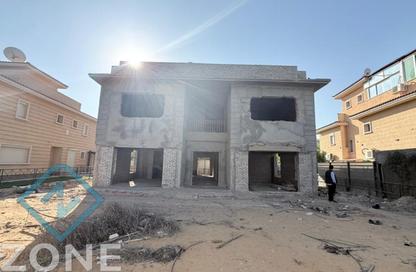 Villa - 4 Bedrooms - 4 Bathrooms for sale in Privado - Madinaty - Cairo