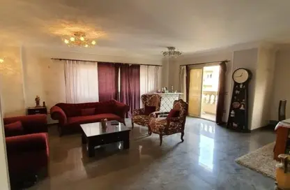 Apartment - 3 Bedrooms - 2 Bathrooms for sale in West Arabella - 5th Settlement Compounds - The 5th Settlement - New Cairo City - Cairo