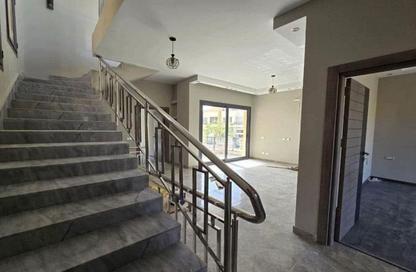 Apartment - 4 Bedrooms - 4 Bathrooms for sale in Alma - 2nd District - Sheikh Zayed City - Giza