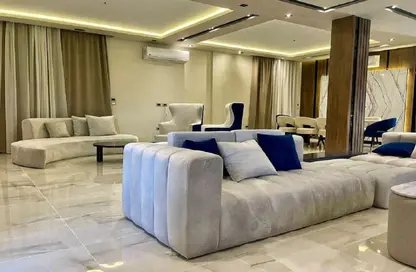 فيلا - 4 غرف نوم - 4 حمامات للايجار في ليان ريزيدنس - كمبوندات التجمع الخامس - التجمع الخامس - مدينة القاهرة الجديدة - القاهرة