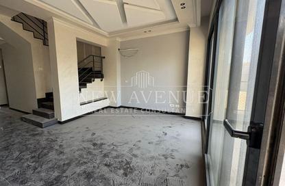 Townhouse - 3 Bedrooms - 3 Bathrooms for sale in Al Burouj Compound - El Shorouk Compounds - Shorouk City - Cairo