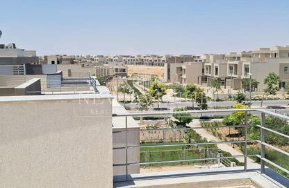 Villa - 5 Bedrooms - 5 Bathrooms for sale in Palm Hills New Cairo - 5th Settlement Compounds - The 5th Settlement - New Cairo City - Cairo