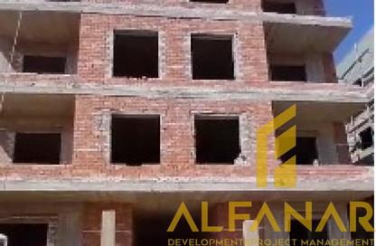 Apartment - 3 Bedrooms - 2 Bathrooms for sale in Bait Alwatan - The 5th Settlement - New Cairo City - Cairo