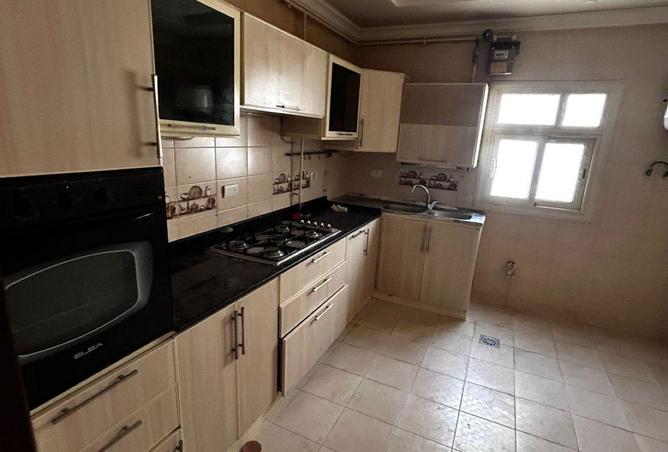 8595620 - Property Image 3