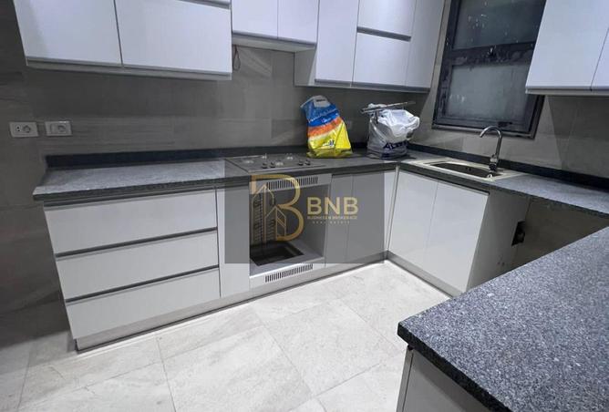 8701088 - Property Image 3