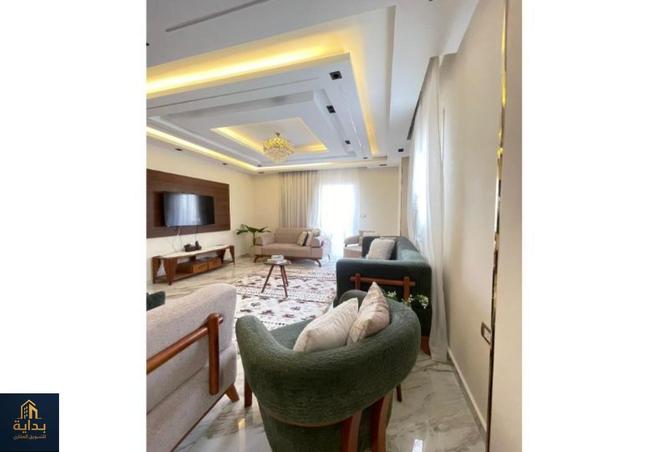 84255238 - Property Image 3
