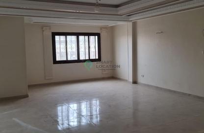 Apartment - 4 Bedrooms - 2 Bathrooms for sale in One Ninety Mall - South Teseen St. - The 5th Settlement - New Cairo City - Cairo Apartment - 4 Bedrooms - 2 Bathrooms for sale in One Ninety Mall - South Teseen St. - The 5th Settlement - New Cairo City - Cairo