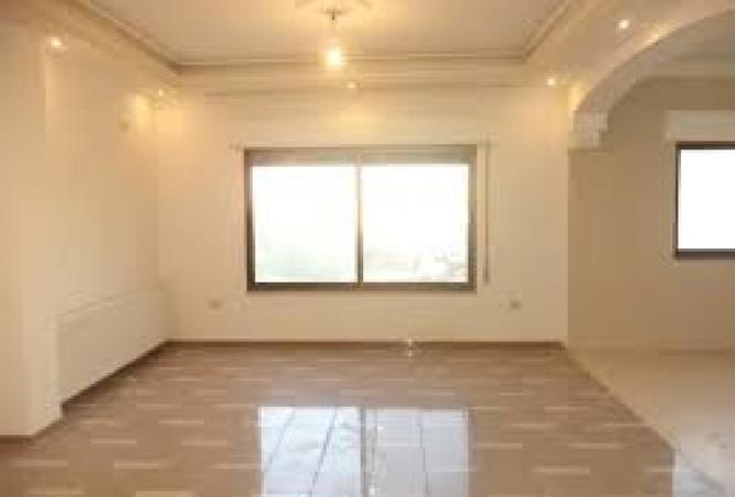 53977100 - Property Image 3