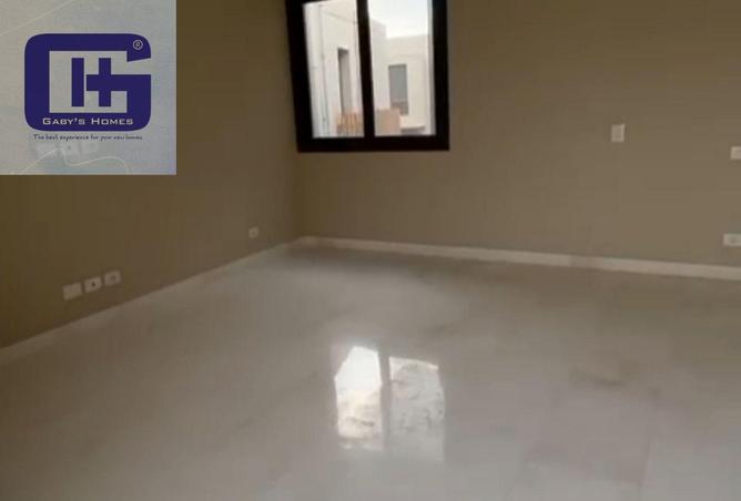 70098438 - Property Image 3