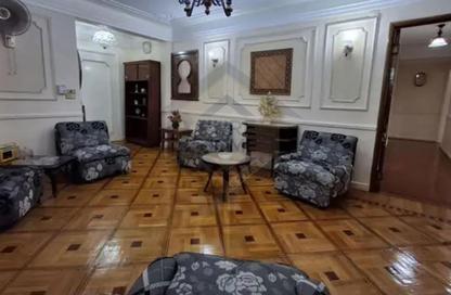 شقة - 3 غرف نوم - 2 حمامات للايجار في طريق الجيش - رشدي - حي شرق - الاسكندرية