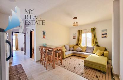 Apartment - 2 Bedrooms - 1 Bathroom for sale in Mubarak 6 - Mubarak Neighborhood - Hurghada - Red Sea
