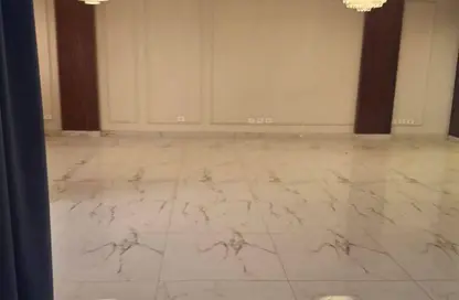 Apartment - 4 Bedrooms - 4 Bathrooms for sale in Rehab City Forth Phase - Al Rehab - New Cairo City - Cairo