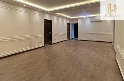 Apartment - 4 Bedrooms - 4 Bathrooms for rent in Lake View Residence - 5th Settlement Compounds - The 5th Settlement - New Cairo City - Cairo