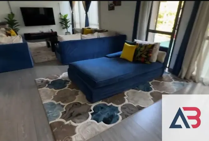 112984027 - Property Image 3