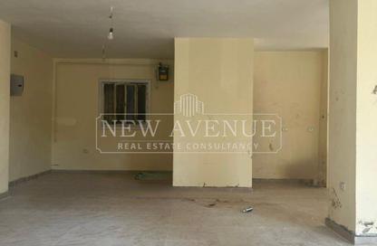 Retail - Studio - 1 Bathroom for rent in Al Laselky St. - El Laselky - New Maadi - Hay El Maadi - Cairo