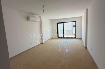 Apartment - 2 - 2 for sale in Moon Residences - Fifth Square - The 5th Settlement - New Cairo City - Cairo