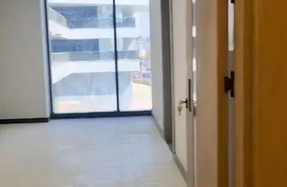 Clinic - 2 Bedrooms - 1 Bathroom for rent in Central Avenue - 2nd District - Sheikh Zayed City - Giza