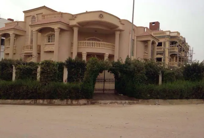 111613672 - Property Image 3