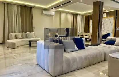 Villa - 4 Bedrooms - 5 Bathrooms for rent in Layan Residence - 5th Settlement Compounds - The 5th Settlement - New Cairo City - Cairo