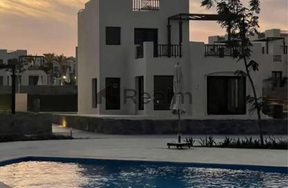 Chalet - 2 Bedrooms - 2 Bathrooms for sale in Makadi Orascom Resort - Makadi - Hurghada - Red Sea