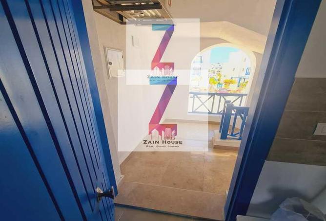 72705446 - Property Image 3