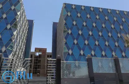 مساحات مكتبية - 2 غرف نوم - 2 حمامات للايجار في كايرو بزنس بلازا - شارع التسعين الشمالي - التجمع الخامس - مدينة القاهرة الجديدة - القاهرة