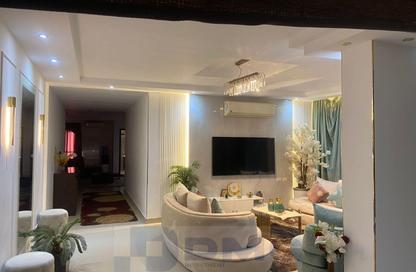 Apartment - 6 Bedrooms - 4 Bathrooms for sale in The Address - 12th District - Sheikh Zayed City - Giza Apartment - 6 Bedrooms - 4 Bathrooms for sale in The Address - 12th District - Sheikh Zayed City - Giza