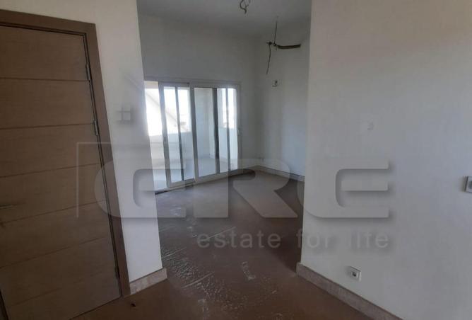 98001226 - Property Image 2