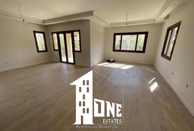 74321163 - Property Image 2