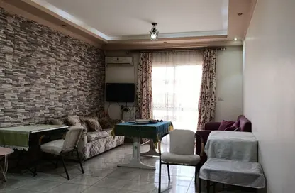 Apartment - 2 Bedrooms - 2 Bathrooms for rent in El Rehab Extension - Al Rehab - New Cairo City - Cairo