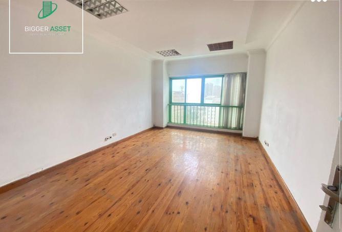72170353 - Property Image 3