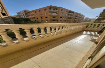 Apartment - 3 Bedrooms - 3 Bathrooms for sale in Gate 2 - Ahmose - Hadayek El Ahram - Giza