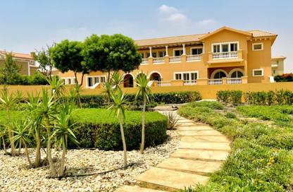 Villa - 4 Bedrooms - 4 Bathrooms for sale in Hyde Park - New Cairo City - Cairo