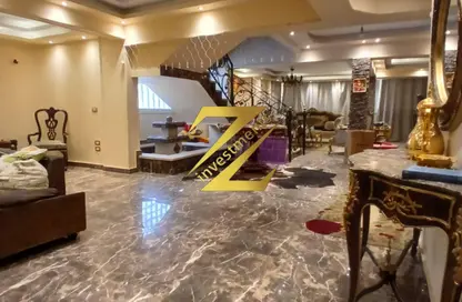 Duplex - 4 Bedrooms - 3 Bathrooms for sale in Zaker Hussein St. - Al Hadiqah Al Dawliyah - 7th District - Nasr City - Cairo