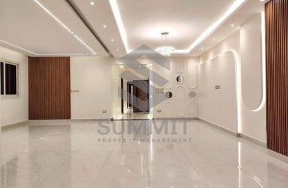 Apartment - 3 Bedrooms - 2 Bathrooms for sale in Suez Road - New Cairo City - Cairo