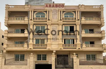 Apartment - 3 Bedrooms - 3 Bathrooms for sale in Bait Alwatan - The 5th Settlement - New Cairo City - Cairo