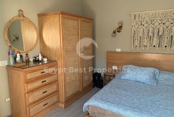 87211502 - Property Image 3