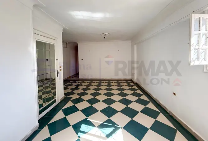 92957792 - Property Image 2