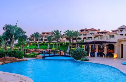 Chalet - 4 Bedrooms - 3 Bathrooms for sale in La Vista 3 - La Vista - Al Ain Al Sokhna - Suez
